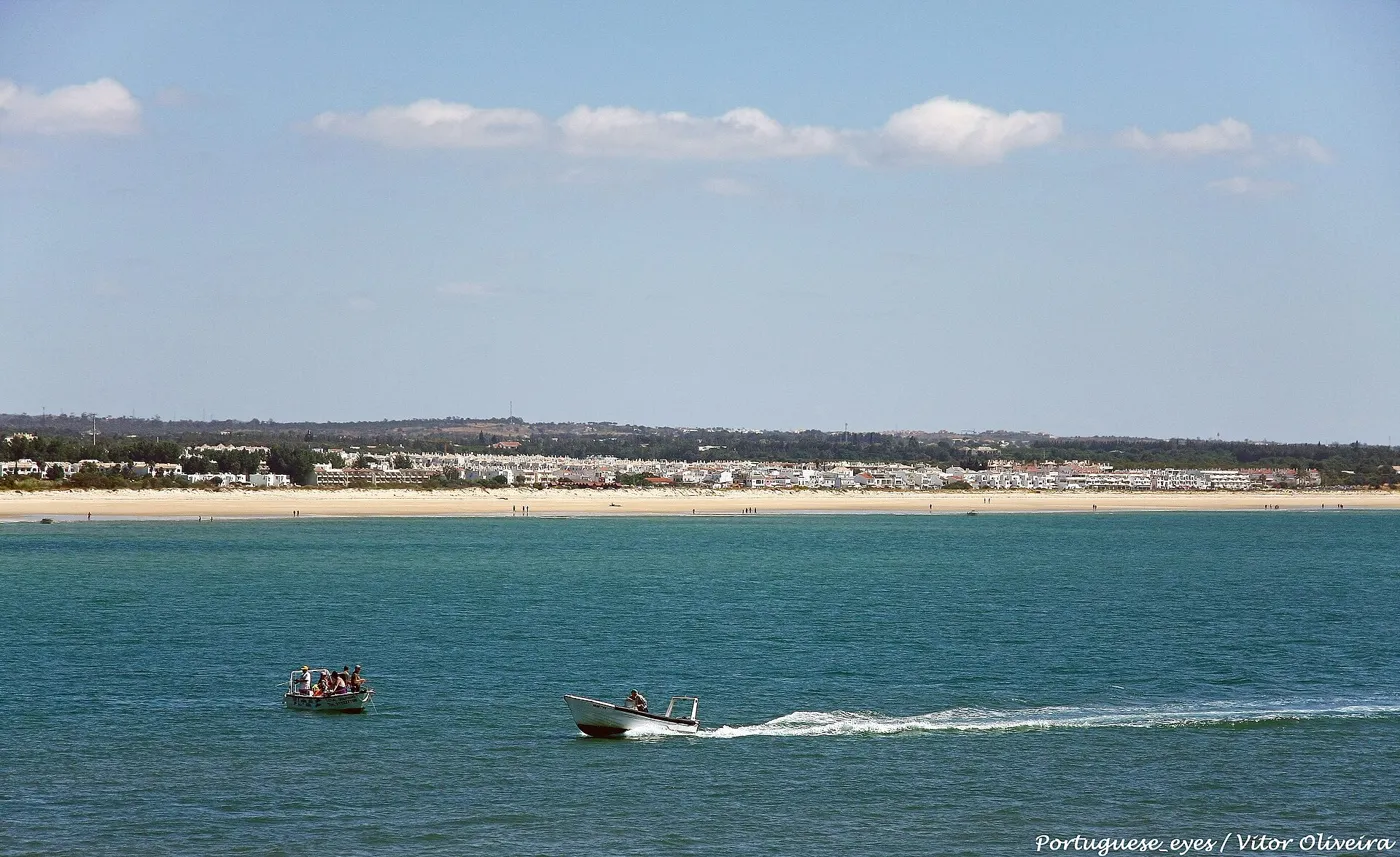 Plage de Cabanas de Tavira : bateau, stationnement, conseils